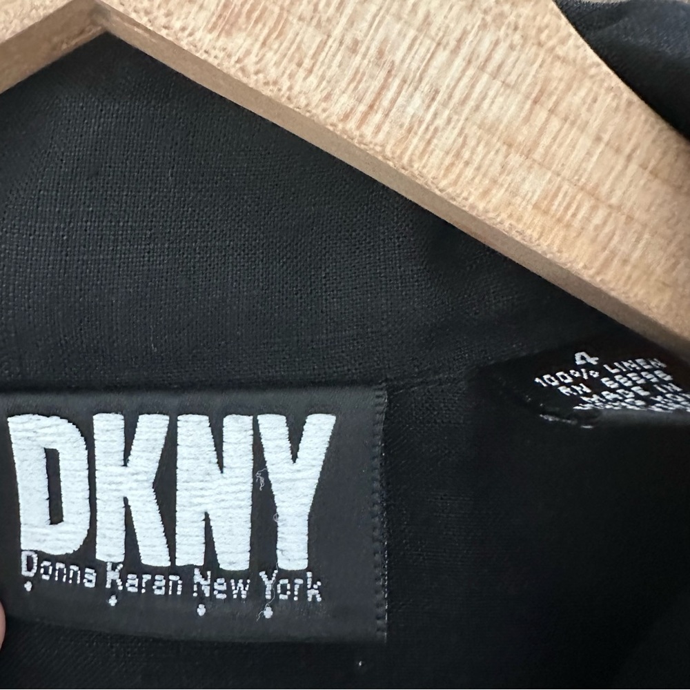 Vintage DKNY 100% Linen Short Sleeve Button Front Collared Blouse Black Size 4 S - Picture 7 of 7